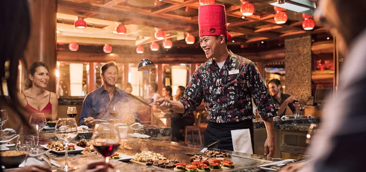 2- RESTAURANTE TEPPANYAKI <br> EL ARTE DE LA PARRILLA JAPONESA EN DIRECTO
