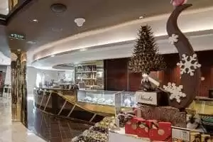 8-Chocolate Bar Venchi 1878 et Gelato & Crêperie Venchi 1878