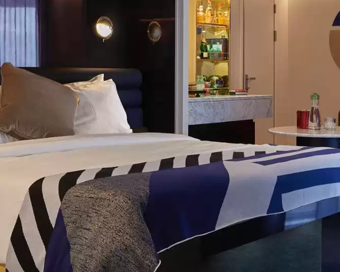 Cheeky Corner Suite-Even Bigger Terrace
