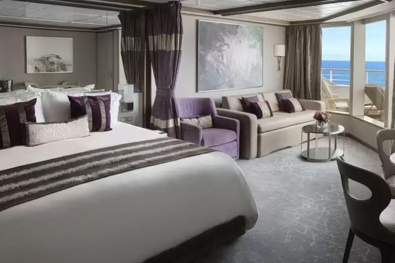 Suite Penthouse Deluxe con gran balcón con vistas a la proa