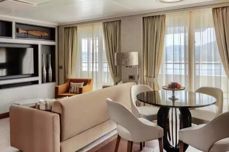 Junior Suite Penthouse Crystal (proa)